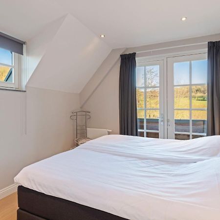 Elegant Apartment In Slenaken With Balcony Buitenkant foto